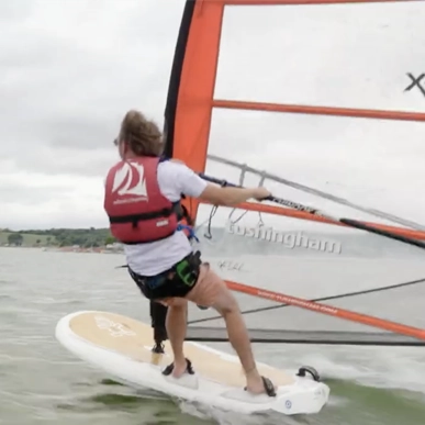 Paddy windsurfing
